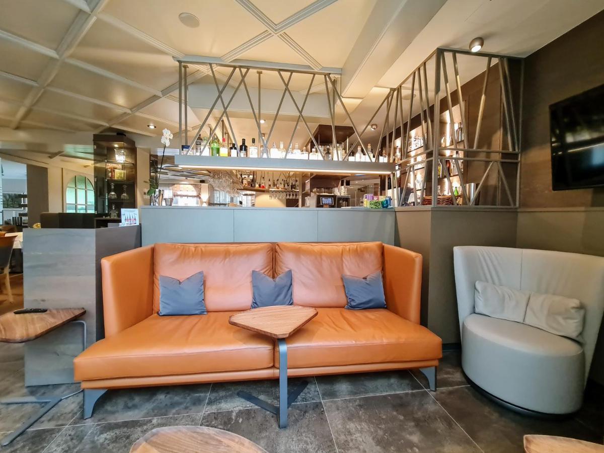 Hotel Restaurant Felix Bensheim Exteriör bild